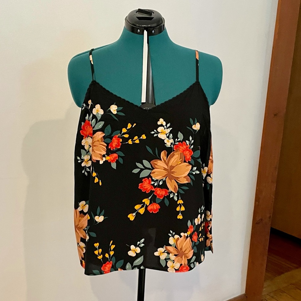 Bold floral v neck cami